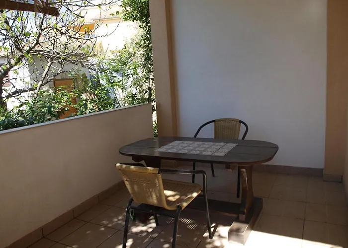 With A Parking Space Krk - 5360 Penzion