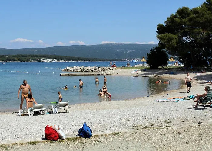 بيت ضيافة With A Parking Space Krk - 5360 *