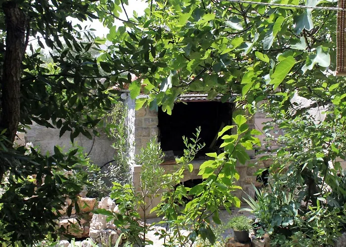 بيت ضيافة With A Parking Space Krk - 5360